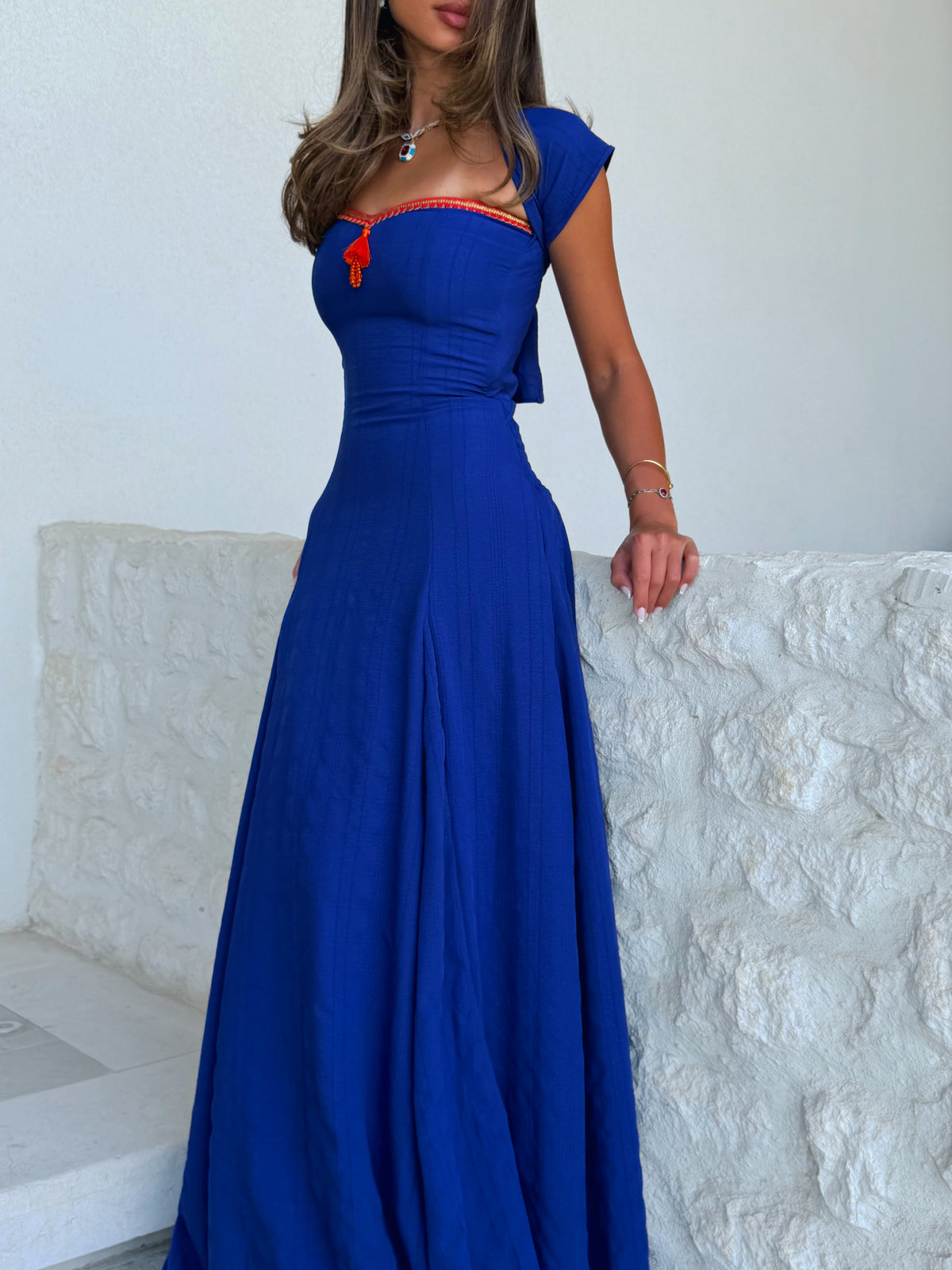 rana set in royal blue