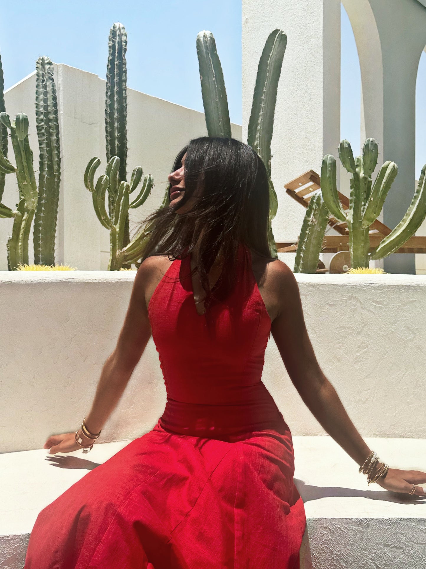 bella in red