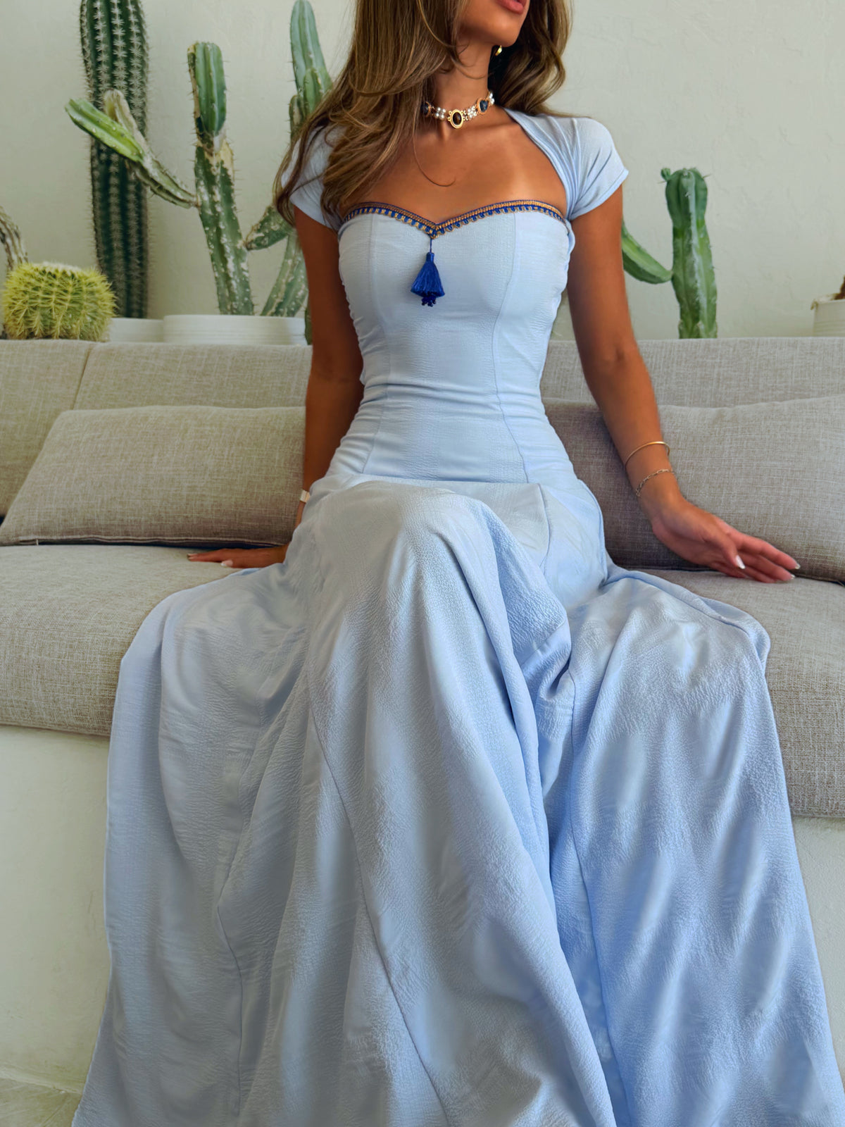 rana set in blue belle