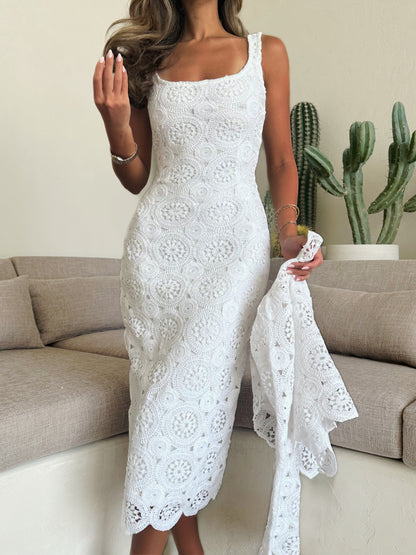 maia set in white