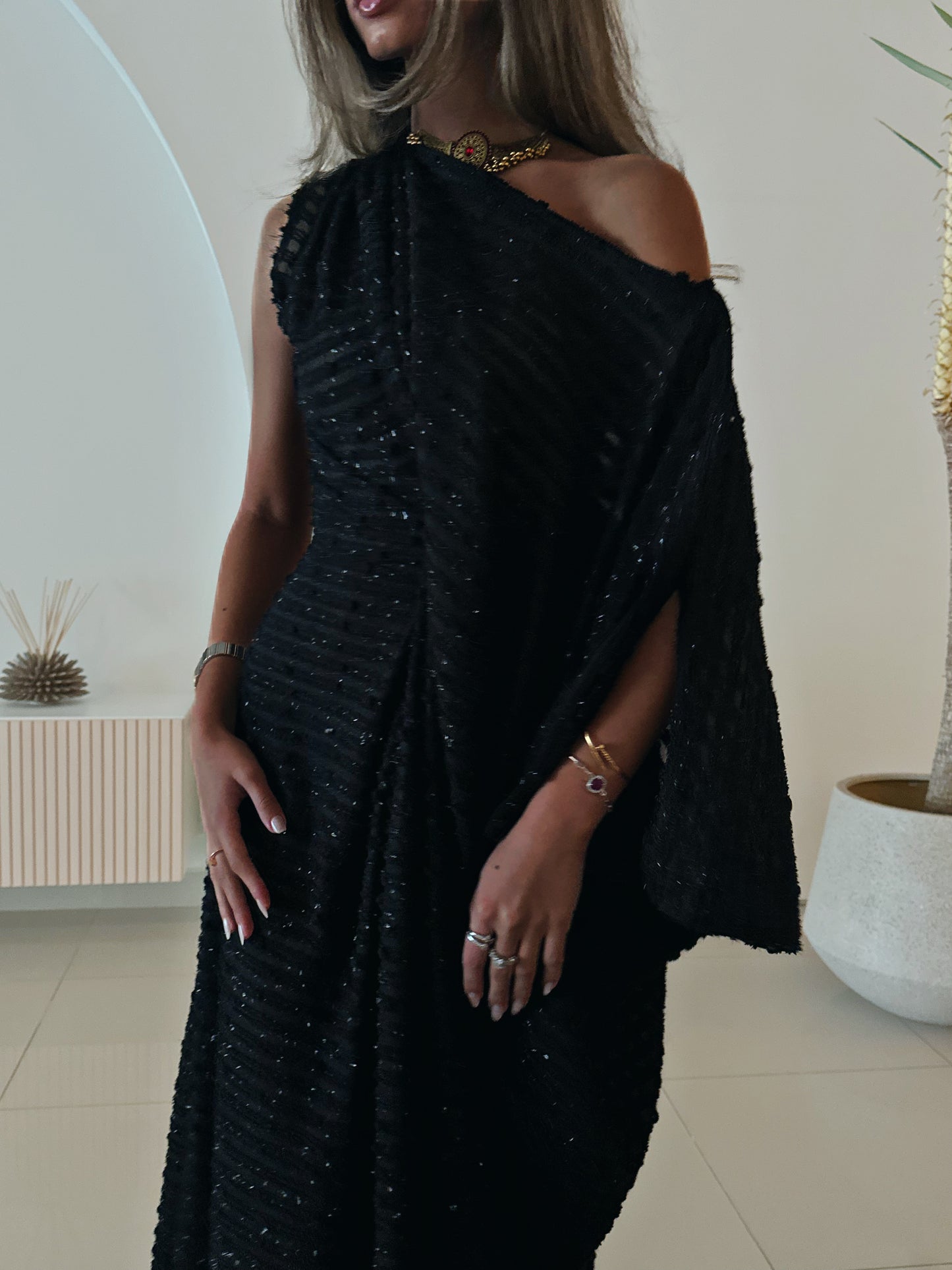 athary in onyx